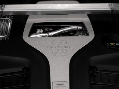 Used 2023 Aston Martin DBX AWD/4WD image 80