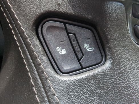 Used 2020 Chevrolet Tahoe LT AWD/4WD image 40