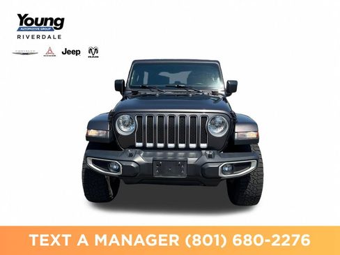 Used 2019 Jeep Wrangler Unlimited Sahara AWD/4WD image 8