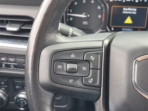 Used 2021 GMC Yukon AT4 w/ Rear Media and Nav Package image 28