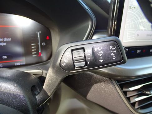 Used 2023 Ford Escape Active w/ Tech Pack #1 FWD image 17