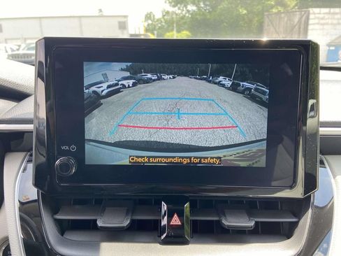 Used 2023 Toyota Corolla Cross LE FWD image 23