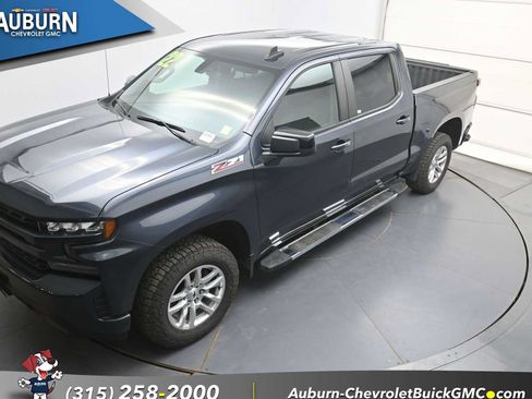Used 2022 Chevrolet Silverado 1500 RST AWD/4WD image 29