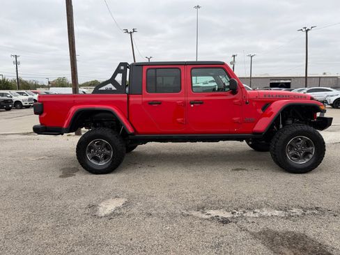 Used 2020 Jeep Gladiator Rubicon AWD/4WD image 8