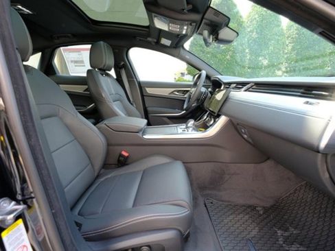 New 2024 Jaguar XF R-Dynamic SE image 19