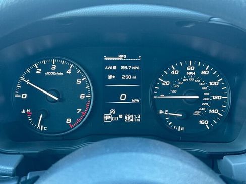 Certified 2025 Subaru Crosstrek 2.0i image 28