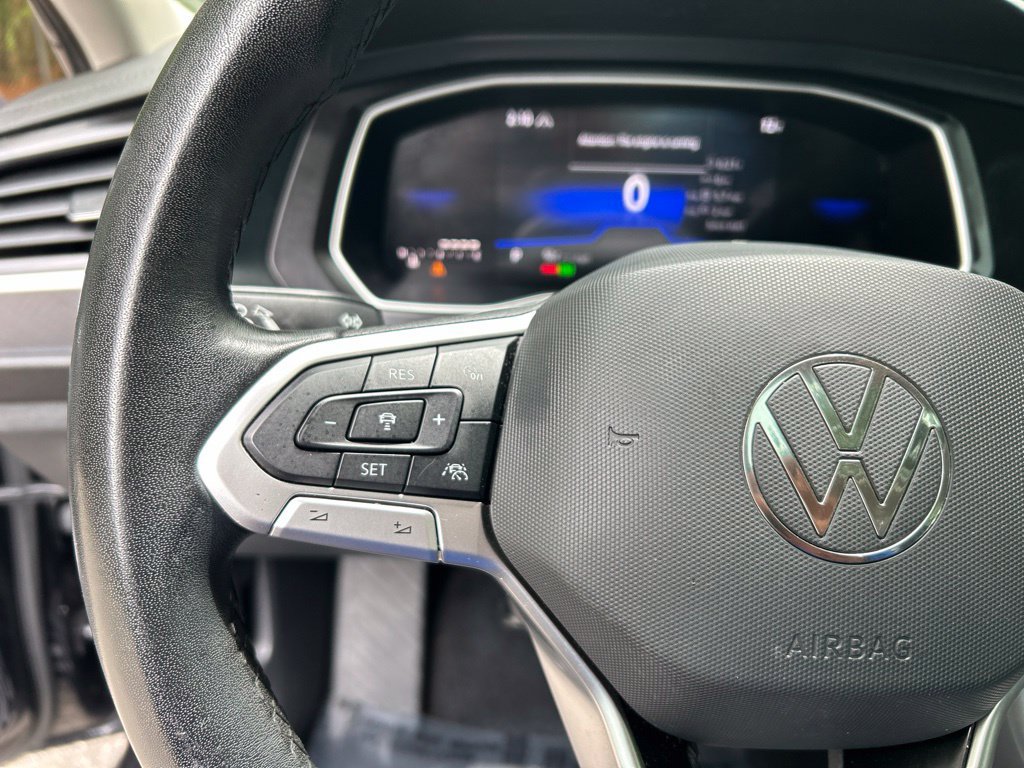Used 2024 Volkswagen Jetta SE FWD image 23