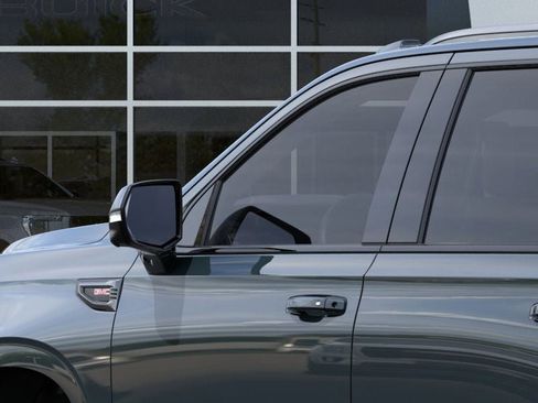 New 2026 GMC Yukon AT4 image 12