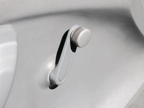 Used 2013 Toyota Tacoma 2WD Regular Cab image 15