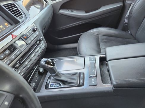 Used 2017 Genesis G80 3.8 w/ Option Group 02 image 11