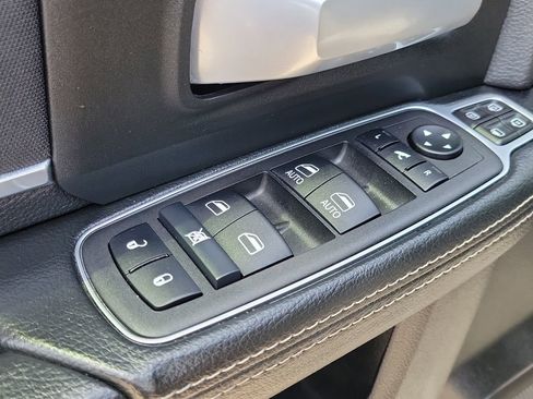 Used 2024 RAM 3500 Big Horn AWD/4WD image 27