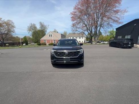 New 2026 Volkswagen Atlas SEL Premium R-Line AWD/4WD image 3