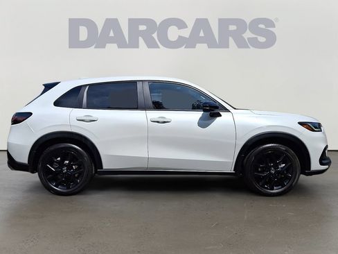 Certified 2024 Honda HR-V Sport image 8
