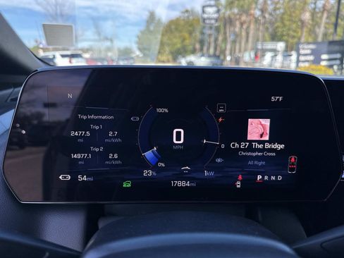 Used 2024 Chevrolet Equinox EV RS image 28