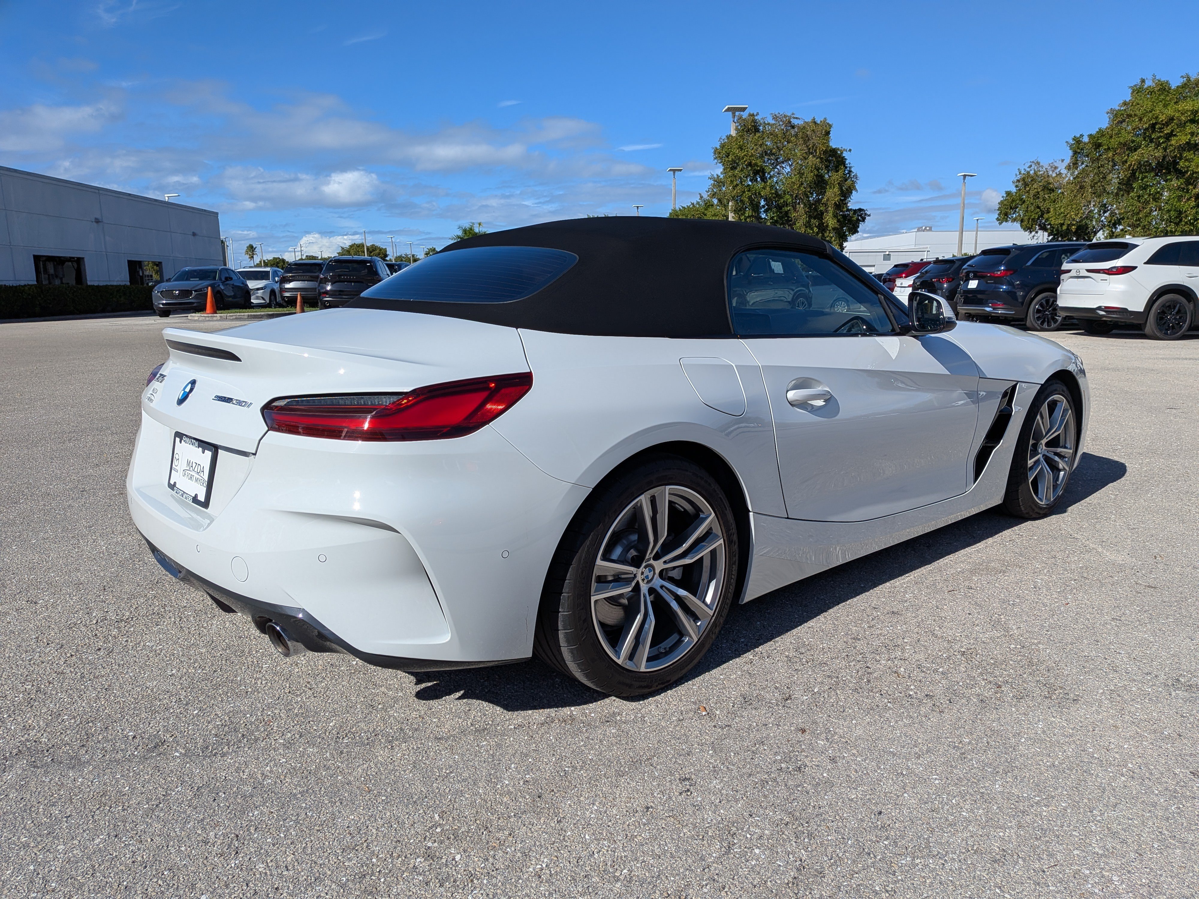 Used 2026 BMW Z4 sDrive30i RWD image 4