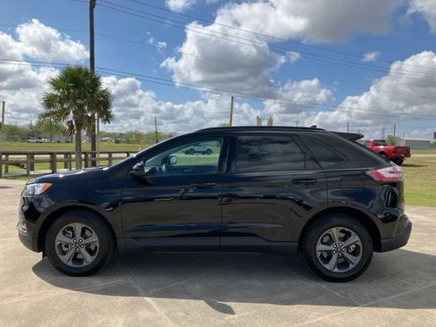 Used 2024 Ford Edge SEL w/ Sport Appearance Package AWD/4WD image 4