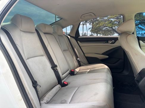 Used 2020 Honda Accord LX image 11