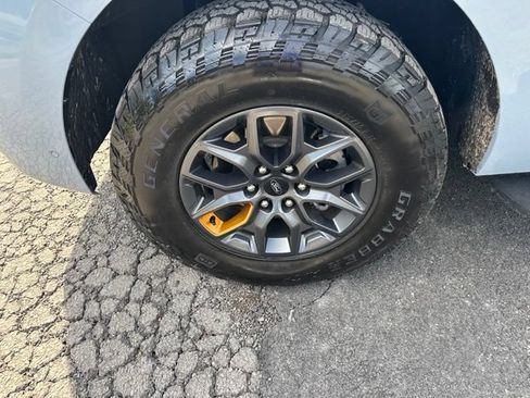 Used 2025 Ford Expedition Tremor AWD/4WD image 10