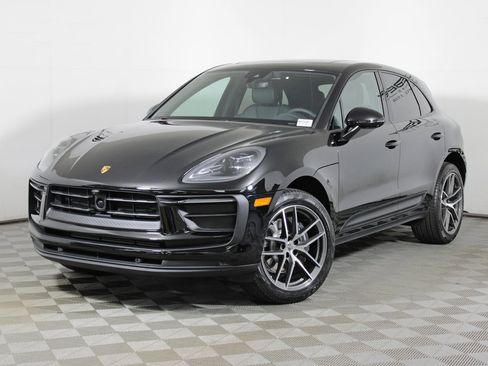 New 2026 Porsche Macan image 1