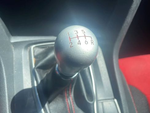 Used 2019 Honda Civic Type R image 14