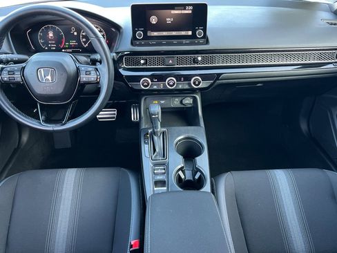 Used 2023 Honda Civic Sport image 14