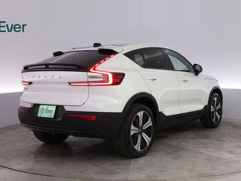 Used 2023 Volvo C40 P8 Recharge Plus image 3