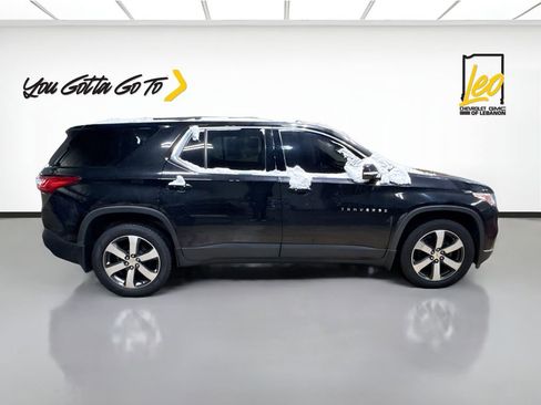 Used 2020 Chevrolet Traverse LT w/ LT Premium Package image 4