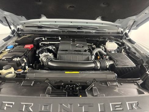 Used 2024 Nissan Frontier PRO-4X w/ Off-Road Protection Package AWD/4WD image 32