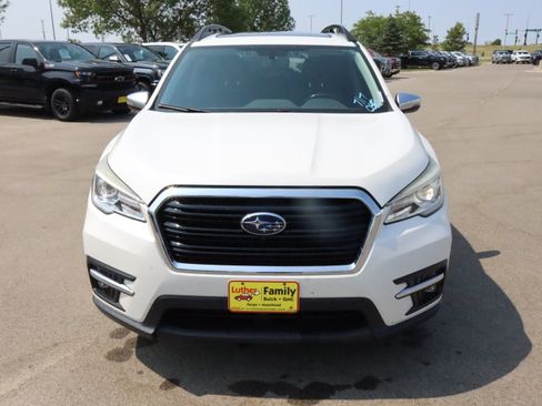 Used 2019 Subaru Ascent Touring w/ Popular Package #3 AWD/4WD image 2