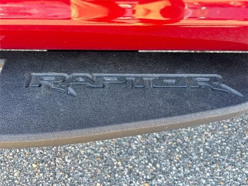 Used 2018 Ford F150 Raptor w/ Equipment Group 802A Luxury image 21