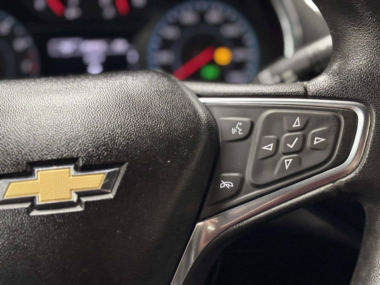 Used 2018 Chevrolet Malibu LT FWD image 33