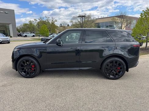 New 2026 Land Rover Range Rover Sport Dynamic SE AWD/4WD image 2