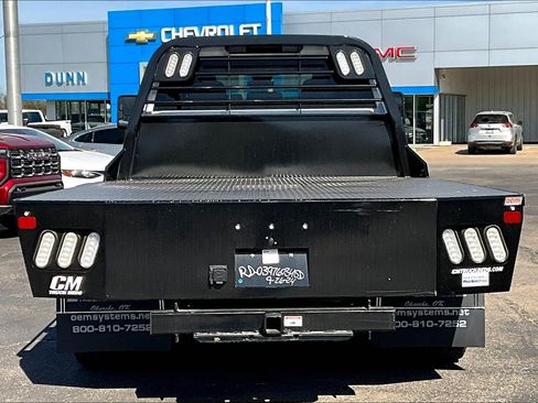 New 2025 GMC Sierra 3500 Pro w/ Convenience Package image 4