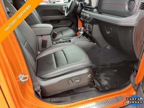 Certified 2025 Jeep Wrangler Unlimited Rubicon AWD/4WD image 23
