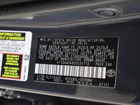 Used 2025 Toyota Camry SE w/ Convenience Package FWD image 40