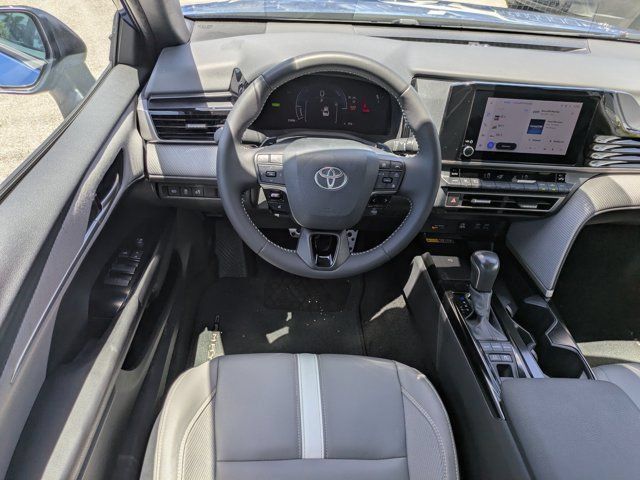 Used 2025 Toyota Camry SE w/ Convenience Package FWD image 15