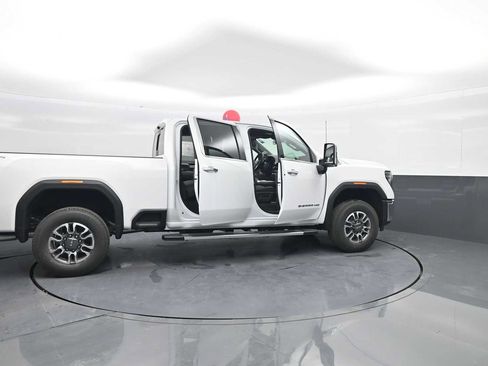 New 2026 GMC Sierra 2500 SLT w/ SLT Premium Package AWD/4WD image 42