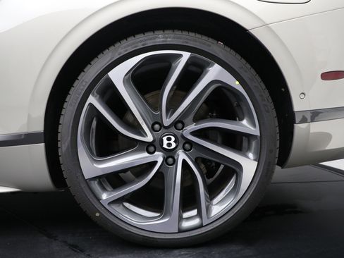 New 2025 Bentley Continental GT Speed image 40