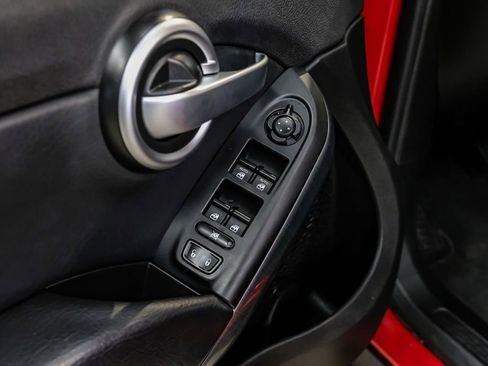 Used 2017 FIAT 500X Trekking image 43