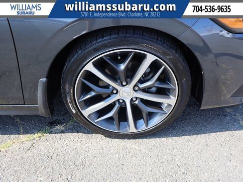 Used 2024 Honda Civic Touring image 40