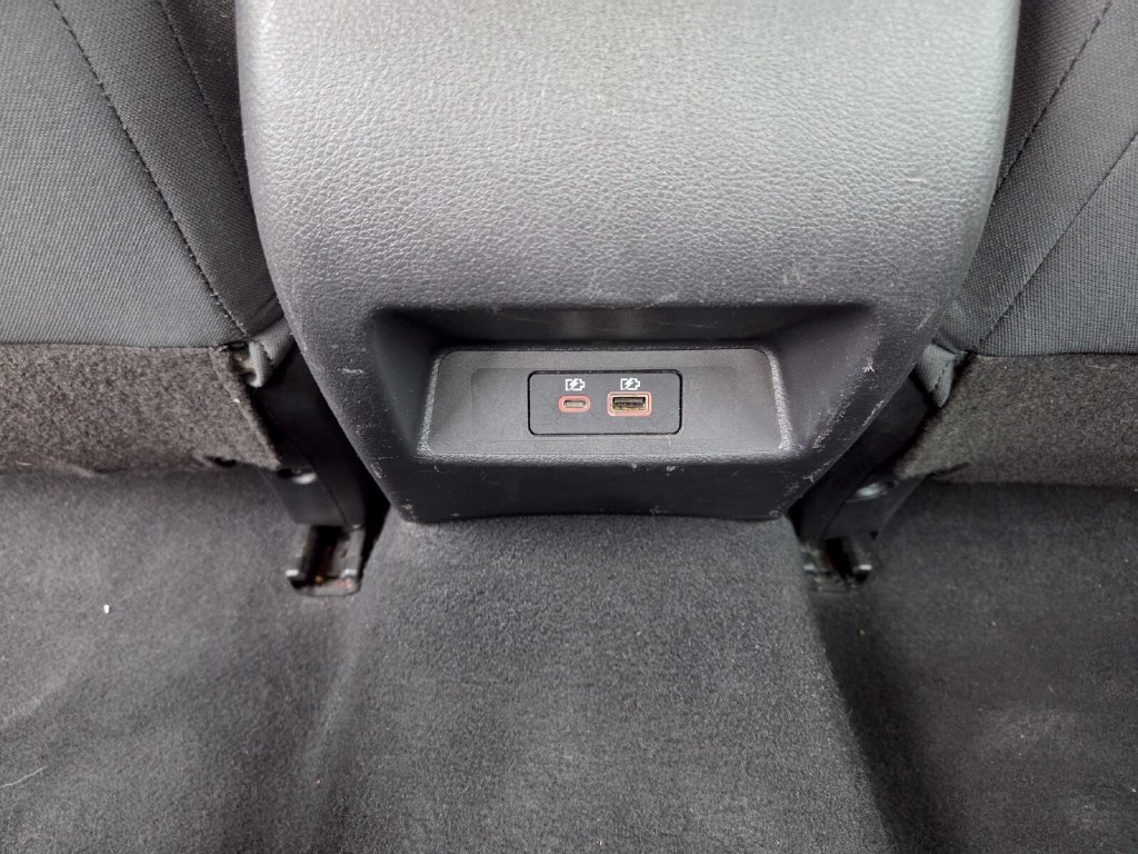 Used 2024 Nissan Altima 2.5 SV FWD image 14
