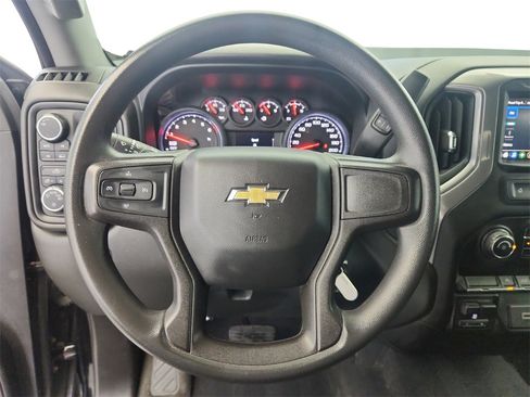 Used 2020 Chevrolet Silverado 1500 Custom w/ Custom Value Package image 13