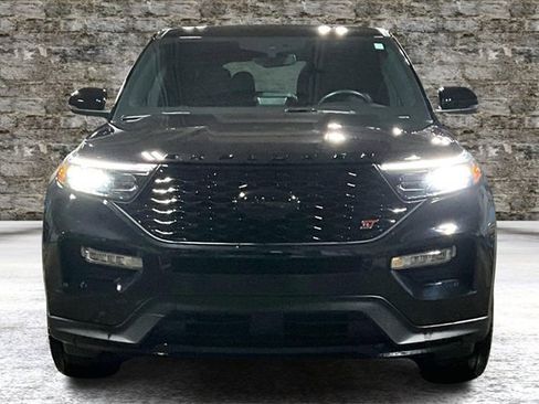 Used 2022 Ford Explorer ST w/ Equipment Group 401A image 2