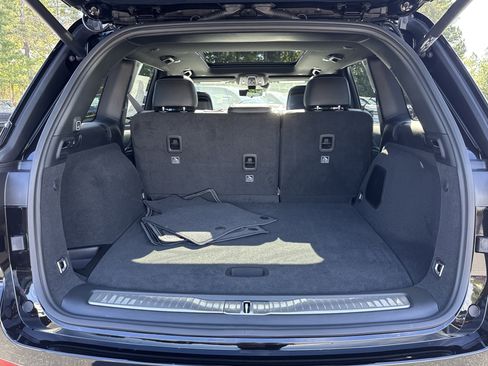 New 2025 Jeep Grand Cherokee Overland w/ Luxury Tech Group IV image 23