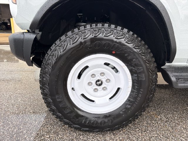 New 2026 Ford Bronco Heritage Edition AWD/4WD image 12