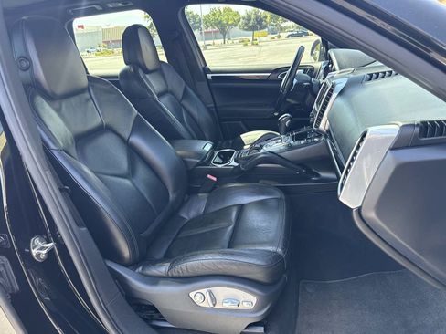 Used 2011 Porsche Cayenne S AWD/4WD image 21