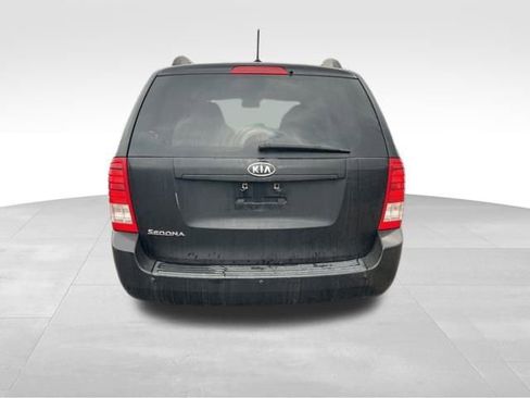 Used 2012 Kia Sedona LX image 6