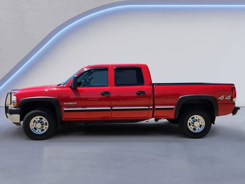 Used 2001 Chevrolet Silverado 2500 LT w/ Off-Road Skid Plate Pkg AWD/4WD image 6