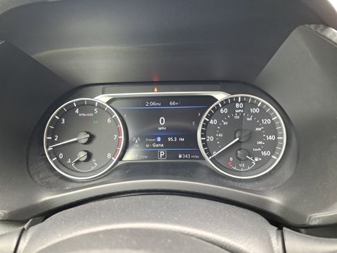 Used 2024 Nissan Sentra SV image 20