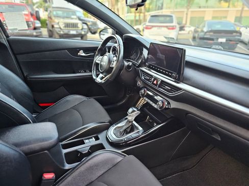 Used 2023 Kia Forte GT-Line w/ GT-Line Technology Package image 25